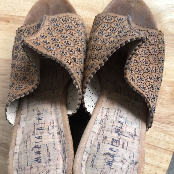 Wedge heel camel color size 38 good condition - Picture 3 of 6